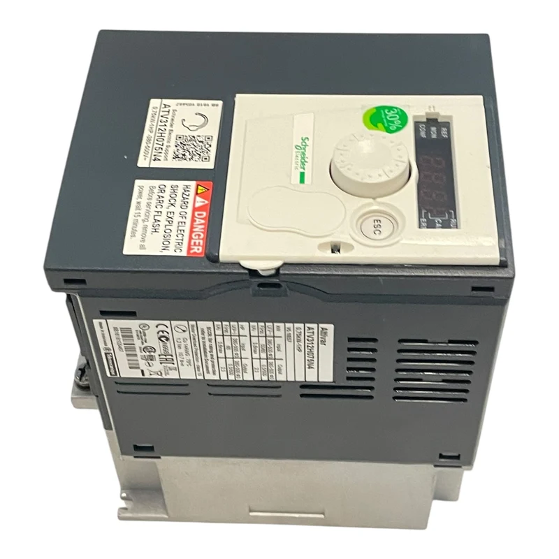 Schneider Frequenzumrichter 0,75kW Altivar 31 380V Frequenzumrichter 0,75kW