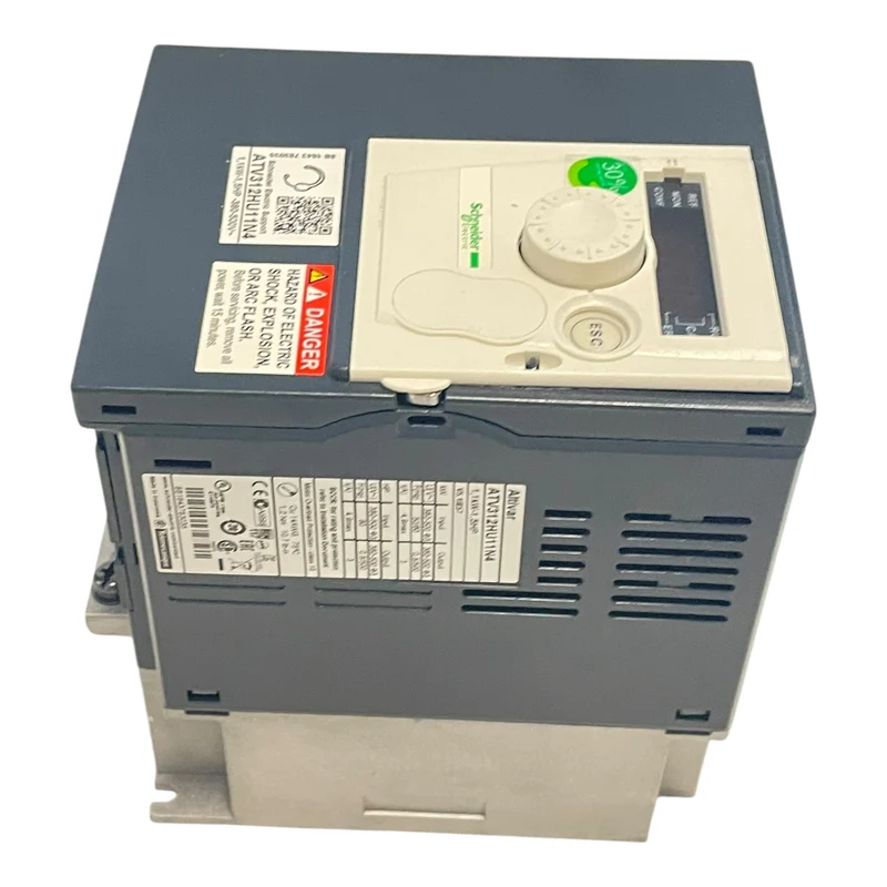 Schneider Frequenzumrichter 1,1kW Altivar 31 380V Frequenzumrichter 1,1kW