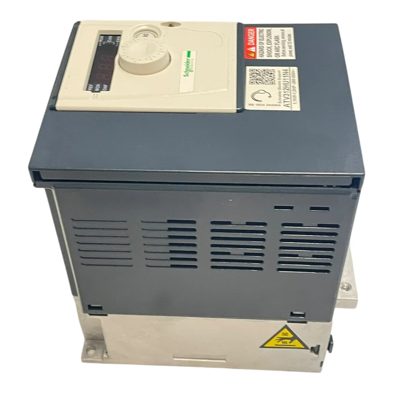 Schneider Frequenzumrichter 1,1kW Altivar 31 380V Frequenzumrichter 1,1kW