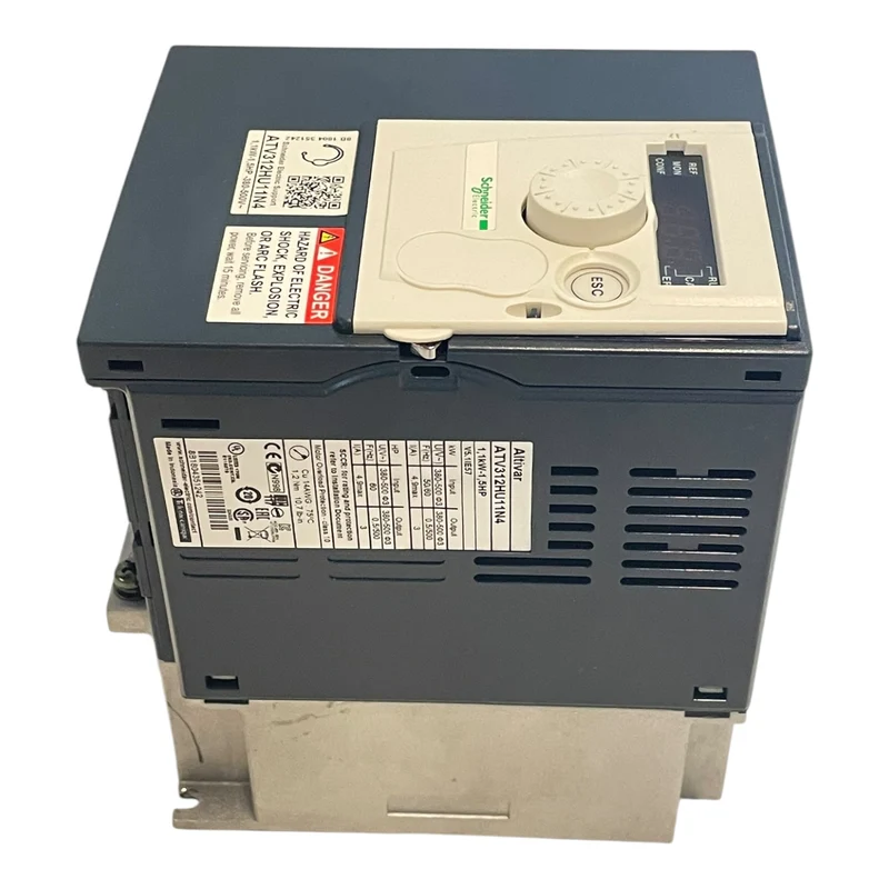 Schneider Frequenzumrichter 1,1kW Altivar 31 380V Frequenzumrichter 1,1kW