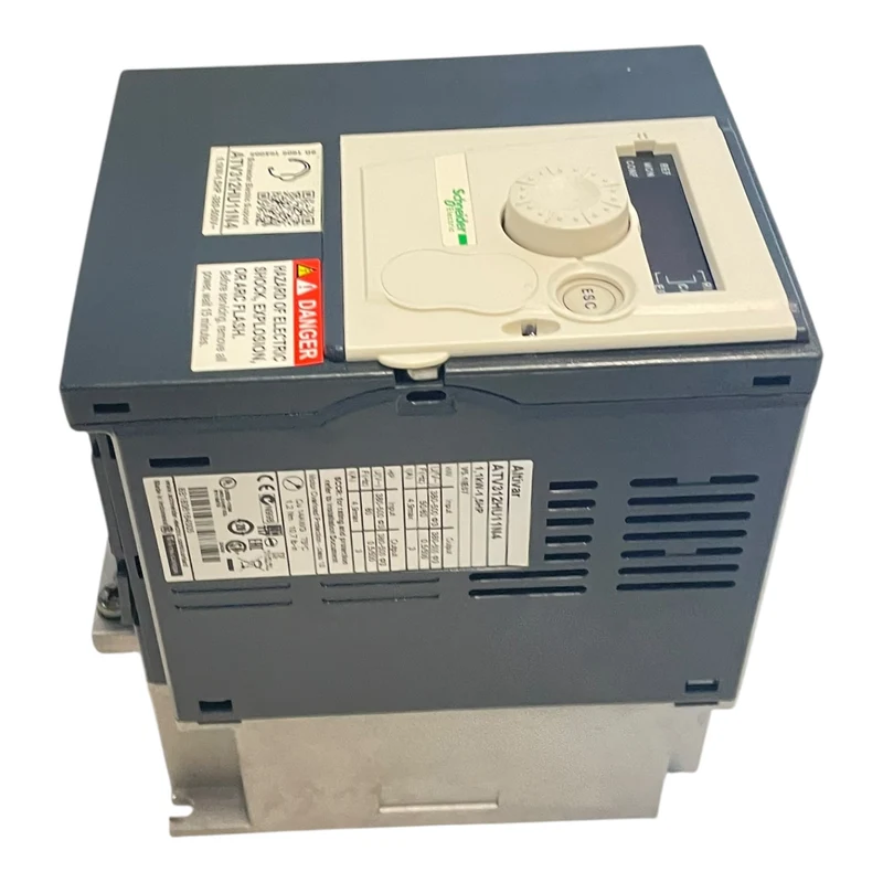 Schneider Frequenzumrichter 1,1kW Altivar 31 380V Frequenzumrichter 1,1kW