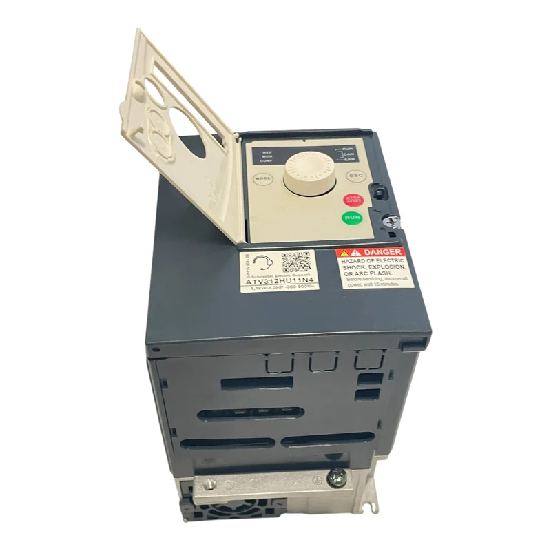 Schneider Frequenzumrichter 1,1kW Altivar 31 380V Frequenzumrichter 1,1kW