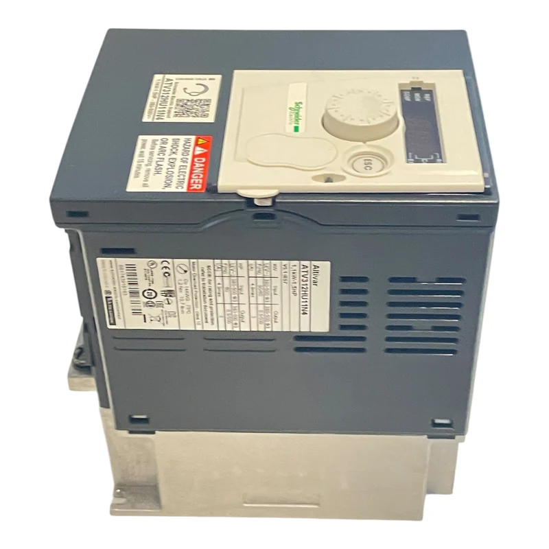 Schneider Frequenzumrichter 1,1kW Altivar 31 380V Frequenzumrichter 1,1kW