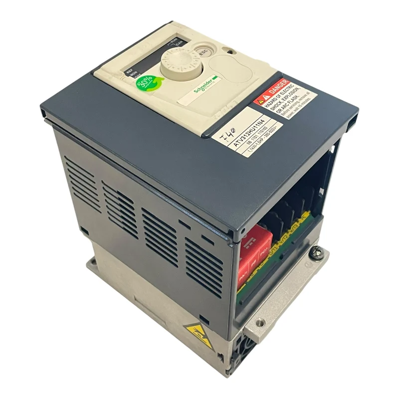 Schneider Frequenzumrichter 1,1kW Altivar 31 380V Frequenzumrichter 1,1kW