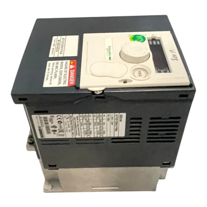Schneider Frequenzumrichter 1,1kW Altivar 31 380V Frequenzumrichter 1,1kW