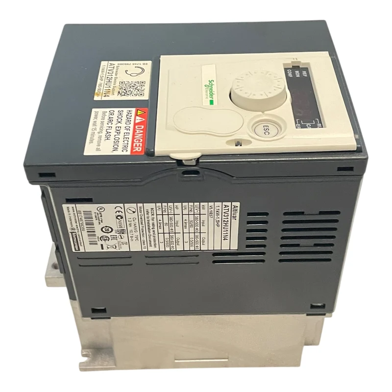 Schneider Frequenzumrichter 1,1kW Altivar 31 380V Frequenzumrichter 1,1kW