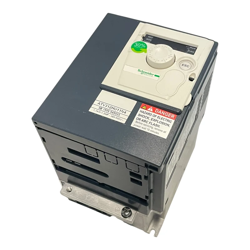 Schneider Frequenzumrichter 1,1kW Altivar 31 380V Frequenzumrichter 1,1kW