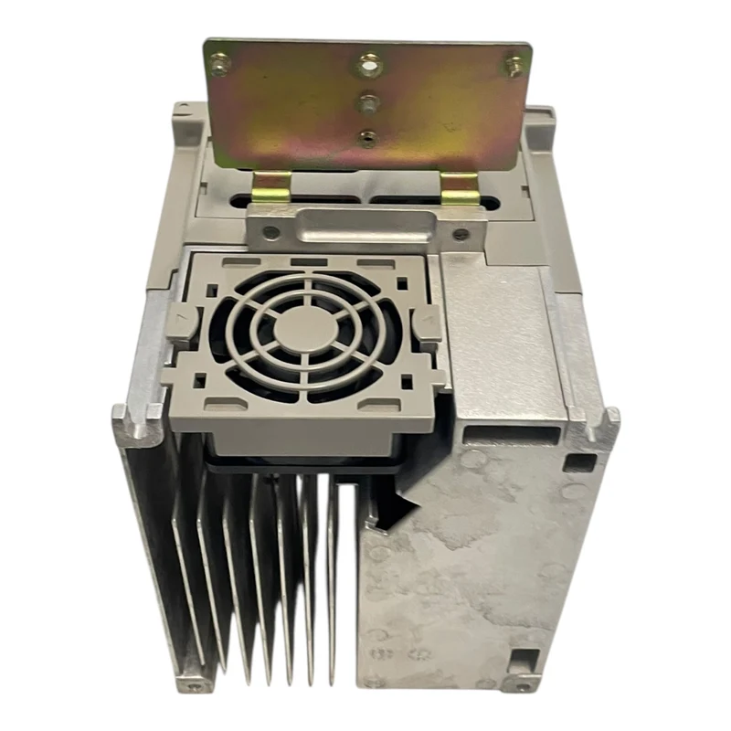 Telemecanique Frequenzumrichter 3kW Altivar 31 380V Frequenzumrichter 3kW