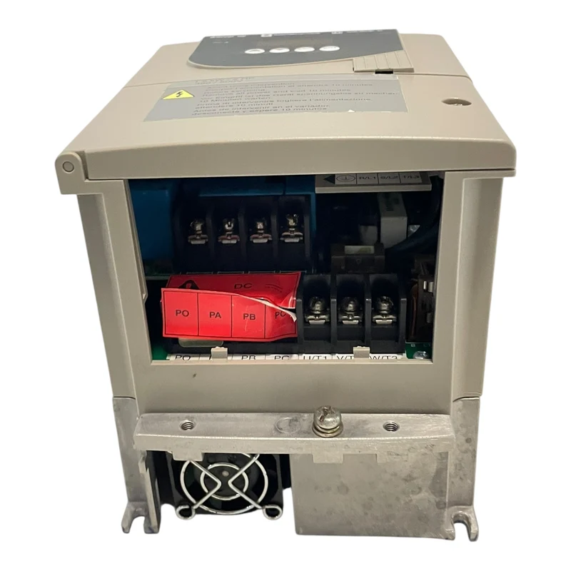 Telemecanique Frequenzumrichter 1,5kW Altivar 28 380V Frequenzumrichter 1,5kW