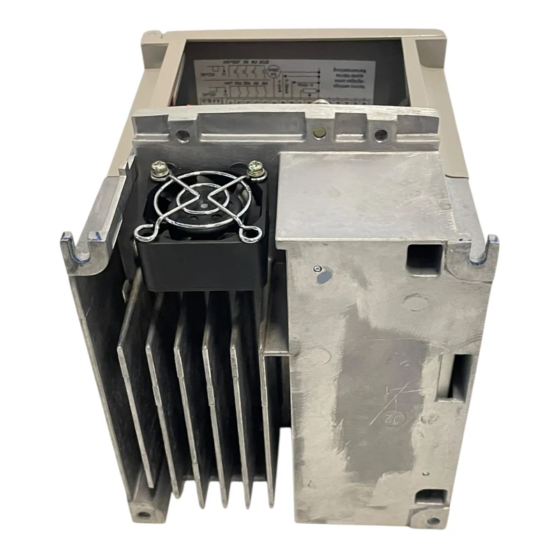 Telemecanique Frequenzumrichter 1,5kW Altivar 28 380V Frequenzumrichter 1,5kW