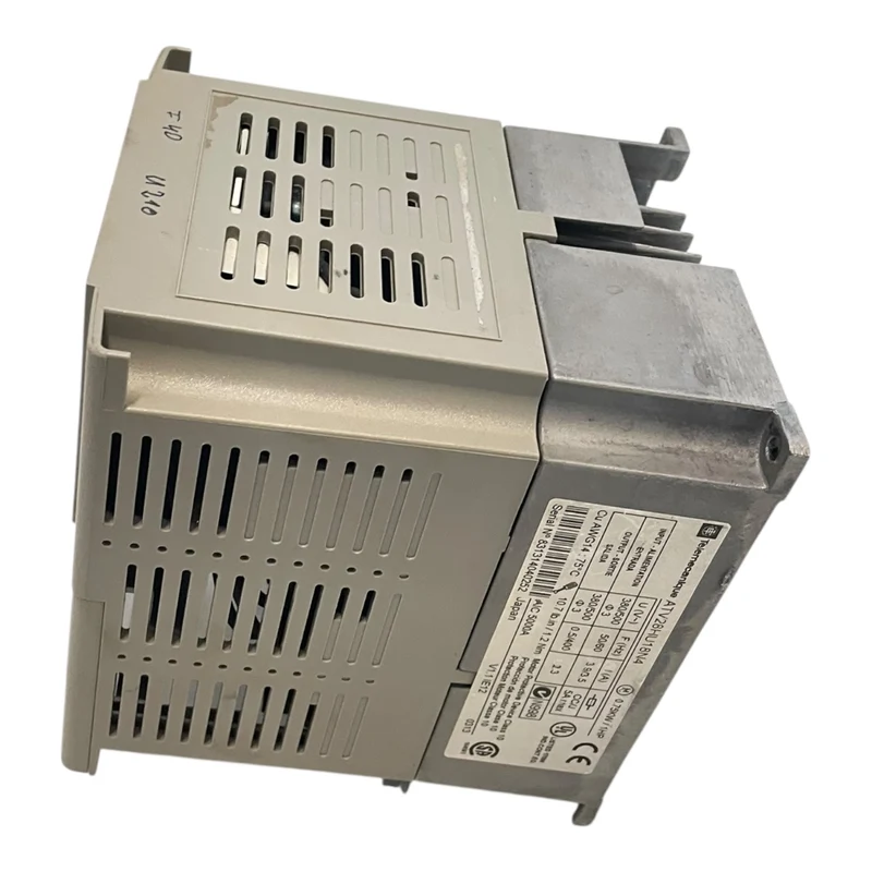 Telemecanique Frequenzumrichter 0,75kW Altivar 28 380V Frequenzumrichter 0,75kW