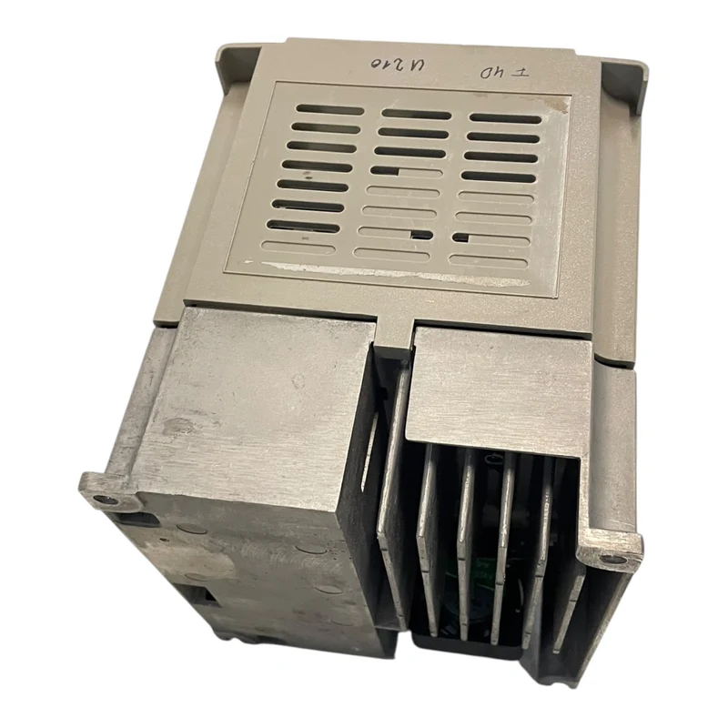 Telemecanique Frequenzumrichter 0,75kW Altivar 28 380V Frequenzumrichter 0,75kW