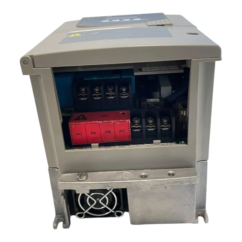 Telemecanique Frequenzumrichter 0,75kW Altivar 28 380V Frequenzumrichter 0,75kW