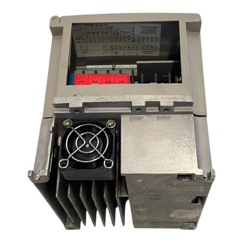 Telemecanique Frequenzumrichter 0,75kW Altivar 28 380V Frequenzumrichter 0,75kW