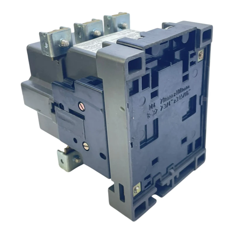 Siemens Schütz 22kW 220V Spule 3TB46 17-0A 3-polig für den industriellen Einsatz