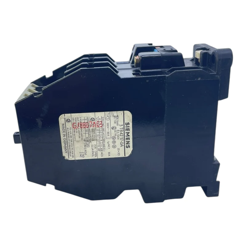 Siemens Schütz 7,5kW 220V Spule 3TB42 17-0A 3-polig für industriellen Einsatz