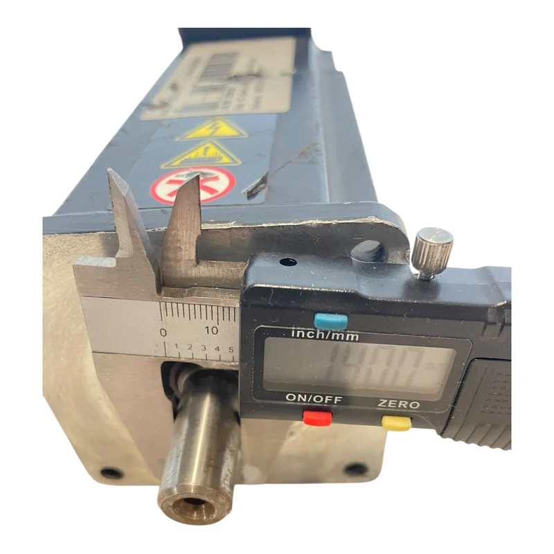 Indramat Servomotor 2,7Nm MKD041B-144-KG1-KN IP65 für industrielle Anwendungen