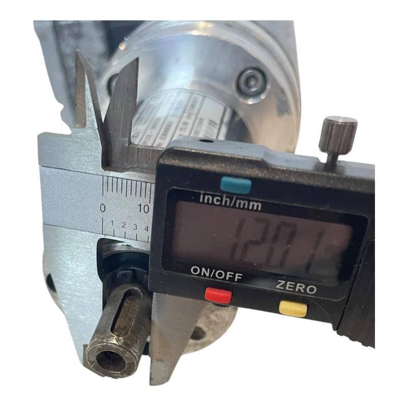 Lenze Servomotor 25Nm Servogetriebemotor für industriellen Einsatz SPL52-3NVCR