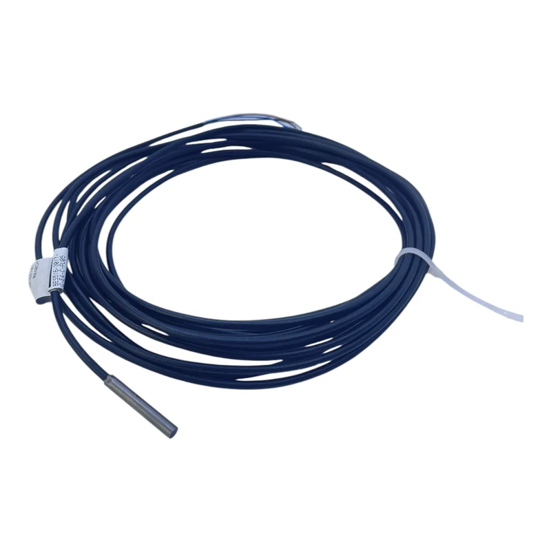 Balluff Sensor BES516-3017-G-E4-C-PU05 induktiv PNP 10–30V DC Näherungssensor