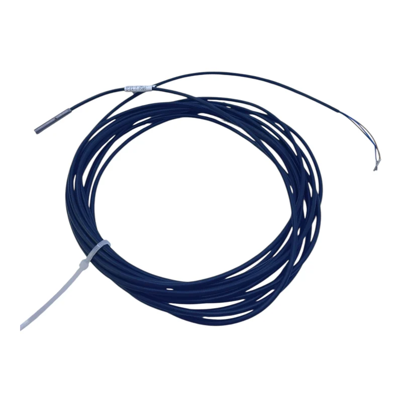 Balluff Sensor BES516-3017-G-E4-C-PU05 induktiv PNP 10–30V DC Näherungssensor