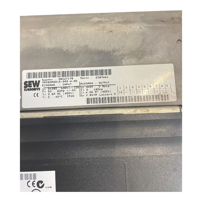 SEW Frequenzumrichter 2,8kVA MDX61B0015-5A3-4-00 4A 400V MOVIDRIVE Steuerung