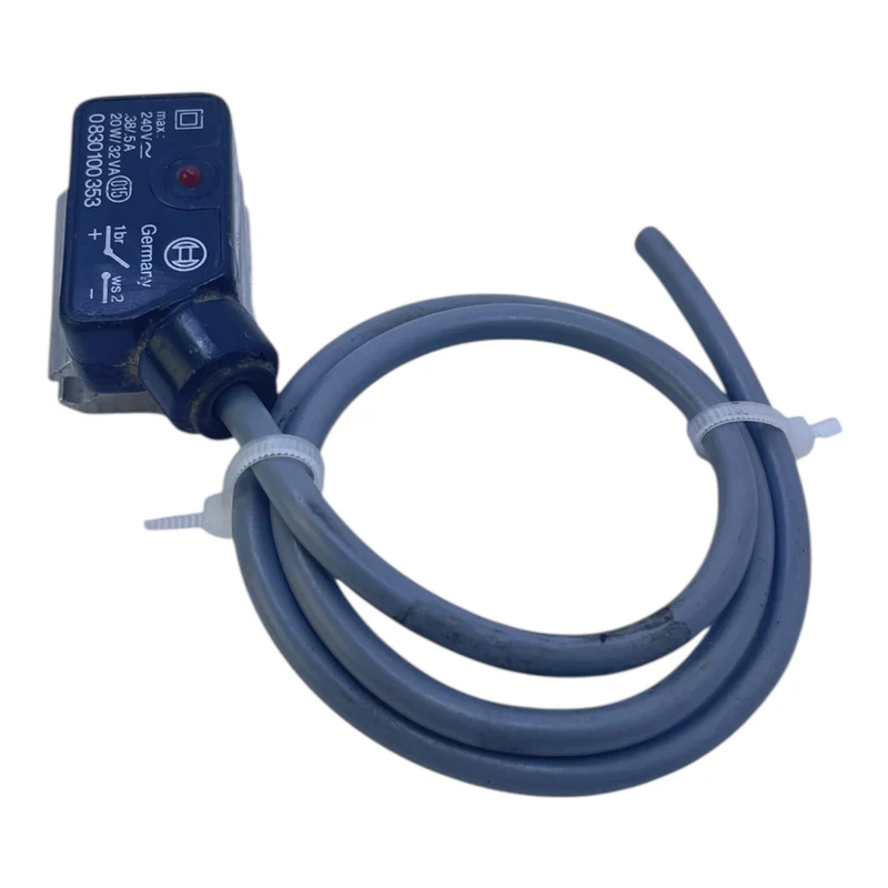 Bosch Näherungsschalter 0830100353 240V 20W 32VA - für industriellen Einsatz