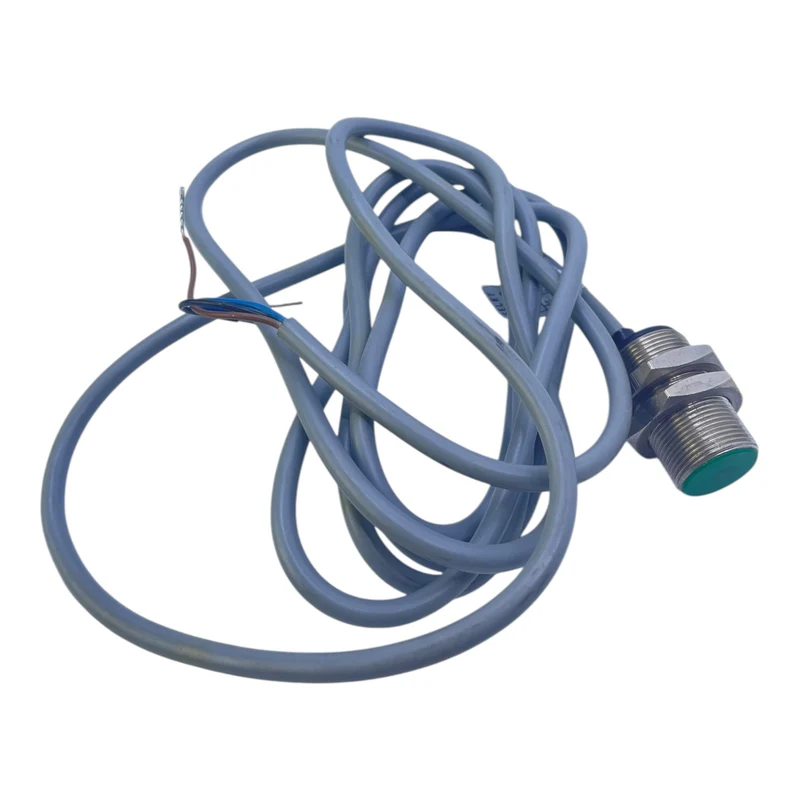 Selet Torino PNP NC Induktiver Sensor M18 PNP NC 10–30V DC 300mA - Industrie