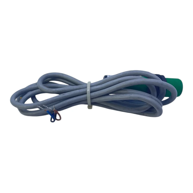 Selet Torino PNP Selet PNP Näherungsschalter mit Kabel – 10–30V DC - Industrie