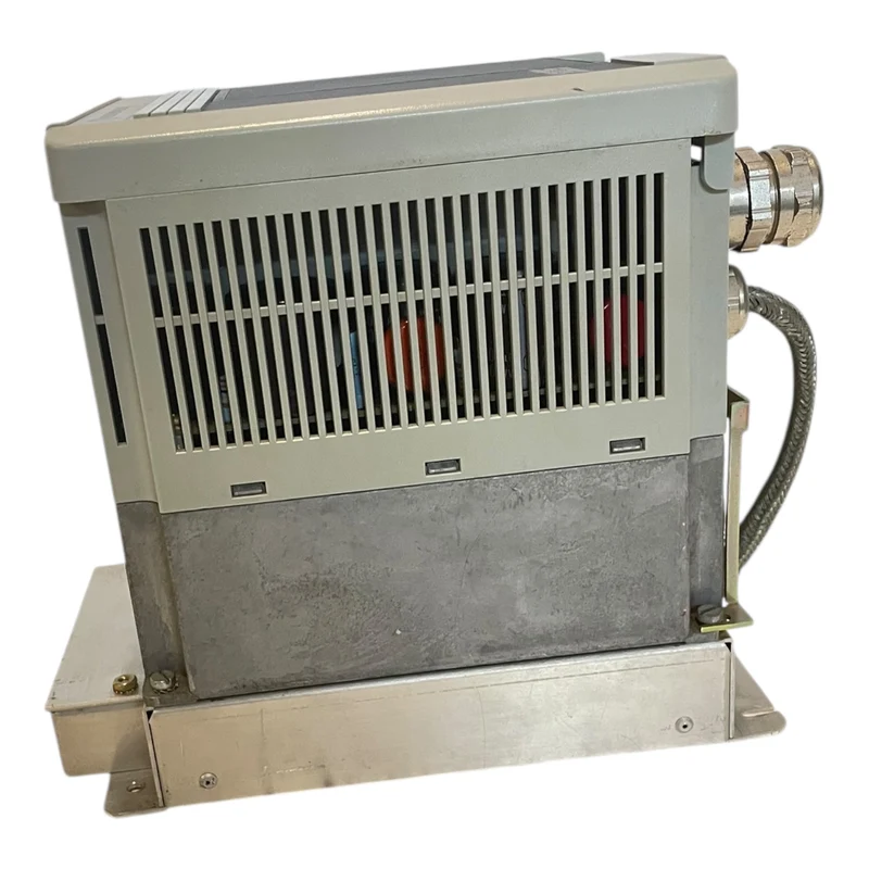 Allen-Bradley 1305-BA04A-DE Frequenzumrichter 1,5kW - für industriellen Einsatz