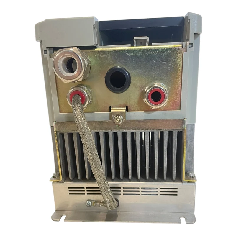 Allen-Bradley 1305-BA04A-DE Frequenzumrichter 1,5kW - für industriellen Einsatz