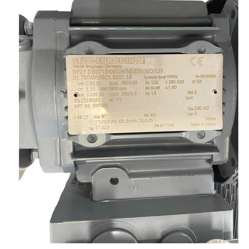 SEW Getriebemotor RF27 DRS71S4BE05 0,55kW 380–500V AC IP54 Flachgetriebe Motor