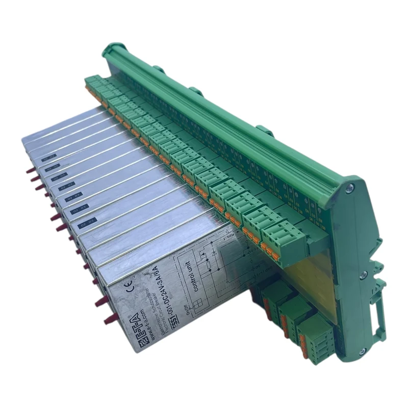 E-T-A SVS1-16-L4-S1-E0-C1 Stromverteiler mit 13x ESS1-003-DC24V-3A Schutzschalte