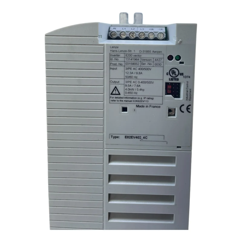 Lenze 8200 E82EV402_4C Frequenzumrichter 13141964 für industriellen Einsatz