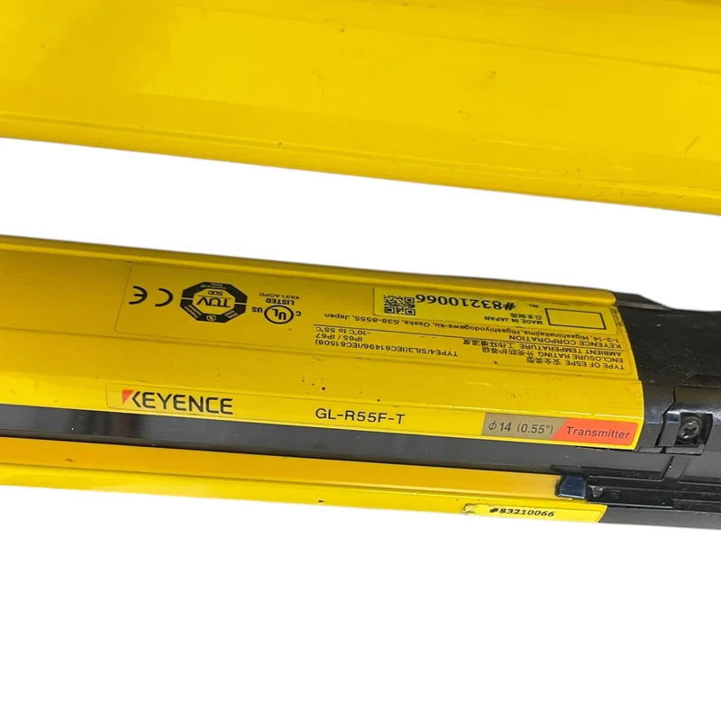 Keyence GL-R71F-T Transmitter und GL-R55F-T Sicherheitslichtvorhang