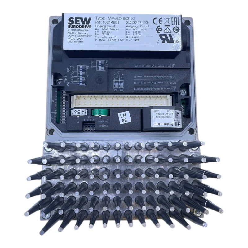 SEW MM03D-503-00 Frequenumrichter für industriellen Einsatz Umrichter