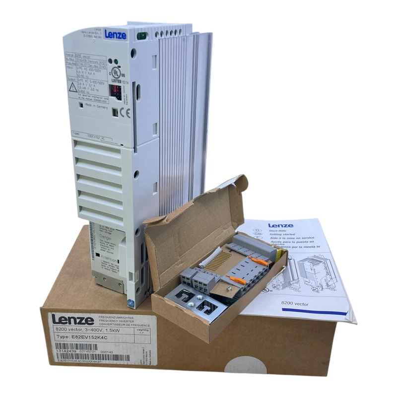 Lenze E82EV152_4C Frequenzumrichter 13142439 für industriellen Einsatz
