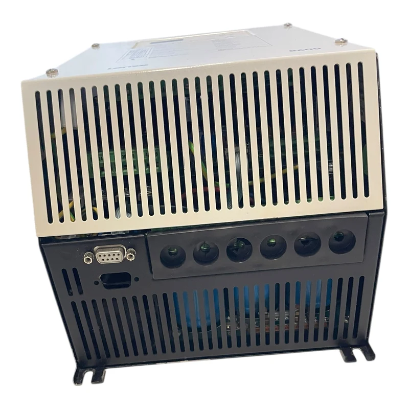 Lenze 8601E S01.4 Frequenzumrichter für industriellen Einsatz Frequenzumrichter