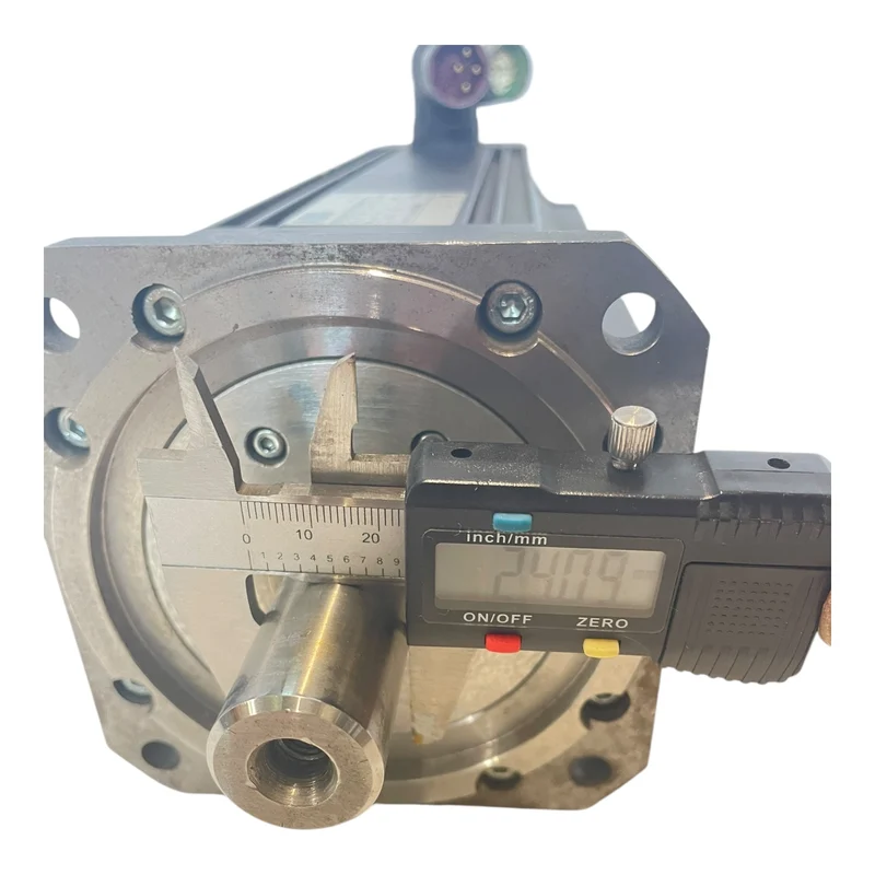 ABB SDM 261-012N0-110/30-6000-LC640 Servomotor Ø24mm für industriellen Einsatz