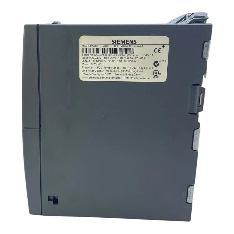 Siemens 6SE6440-2AB17-5AA1 Frequenzumrichter für industriellen Einsatz Umrichter